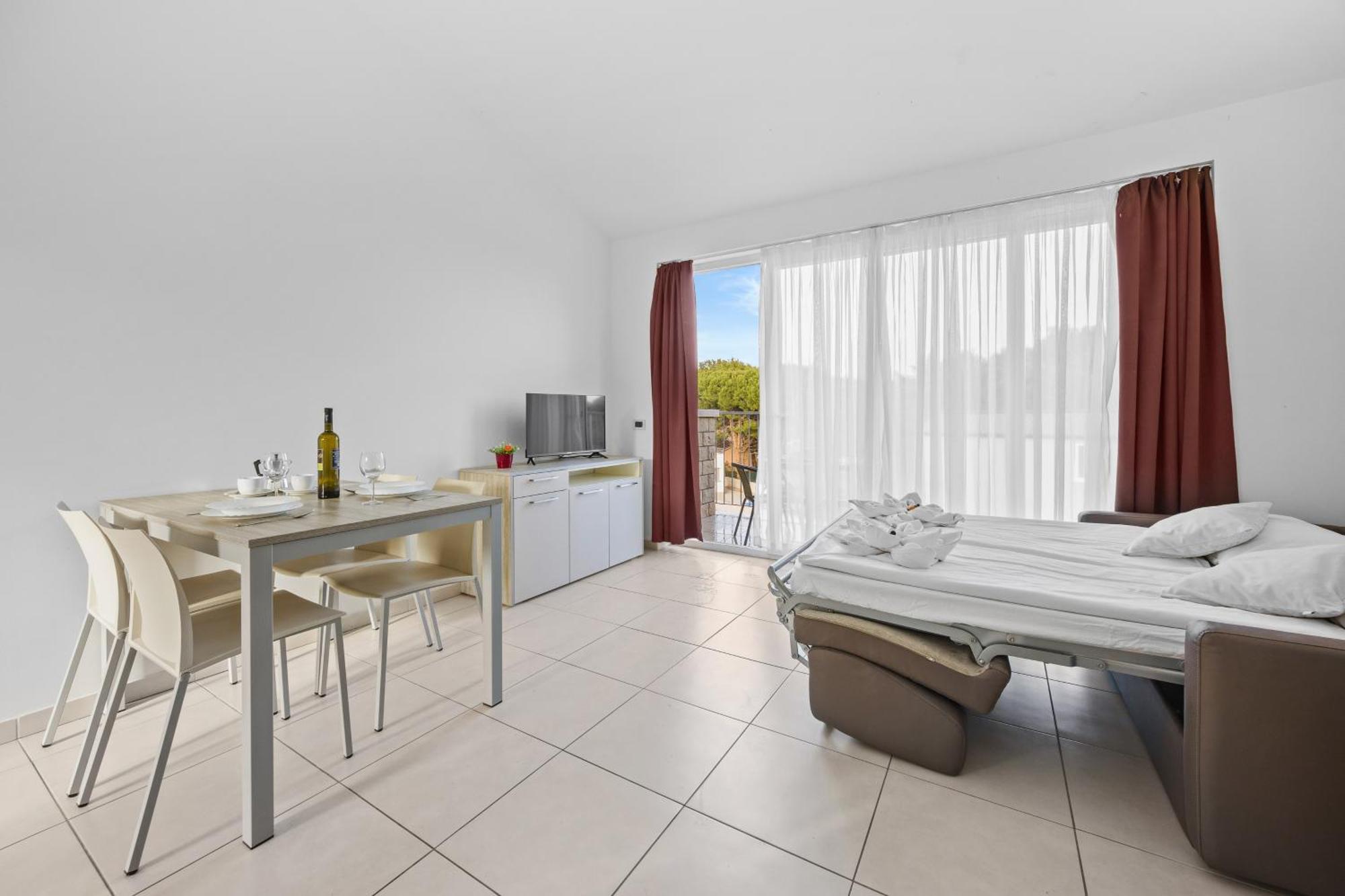 Residence Kamenjak Runke Premantura Buitenkant foto